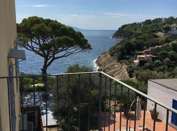 Mira Capri Apart-hotel