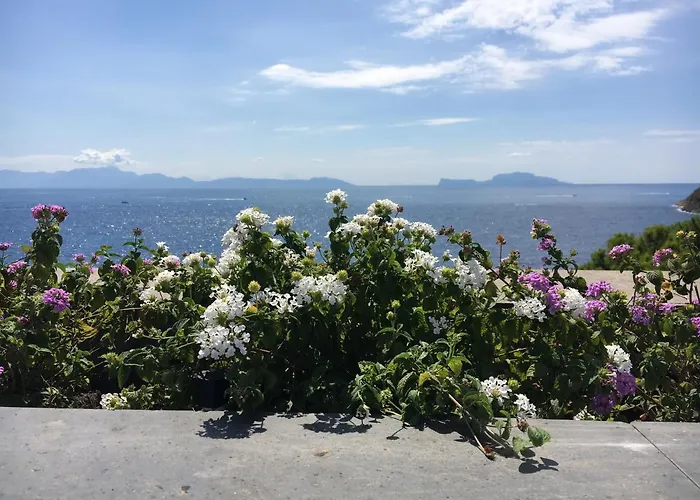 Apart-hotel Mira Capri Procida