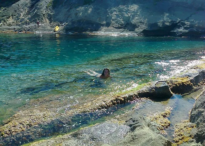 Apart-hotel Mira Capri Procida